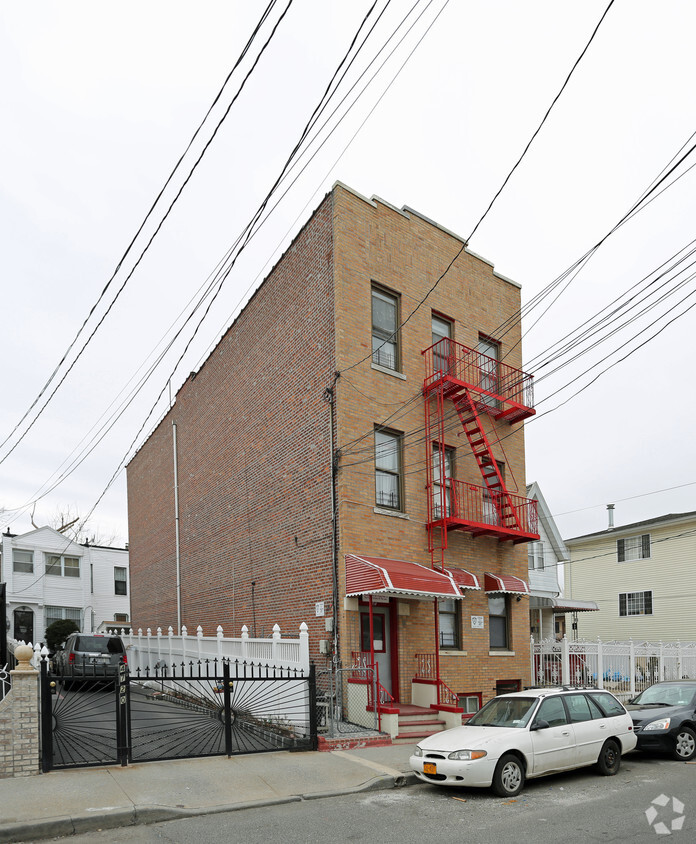 Building Photo - 4718 Richardson Ave