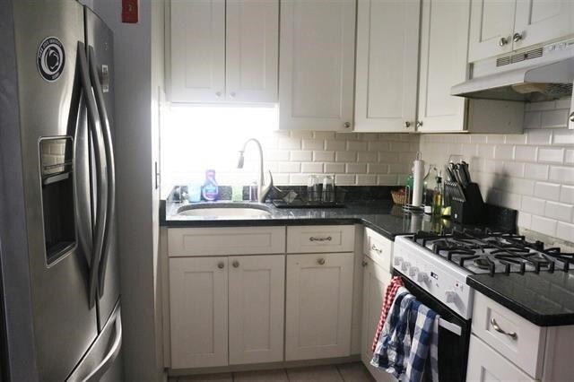 Building Photo - 423 Jefferson St