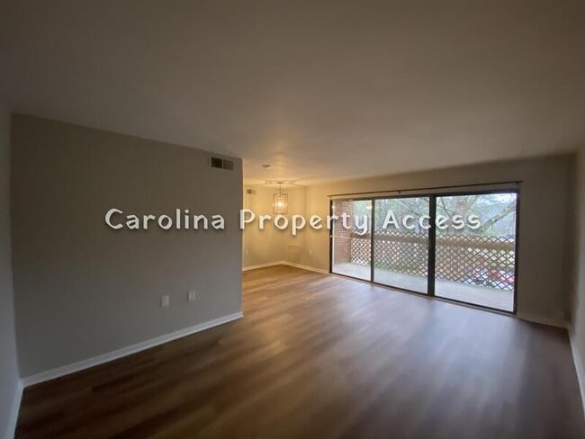 Building Photo - 500 Umstead Dr