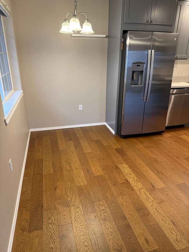 Foto del edificio - Great 55+ Condo