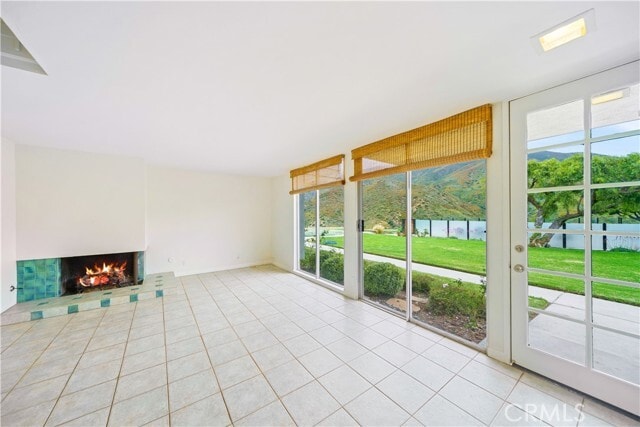 Building Photo - 6216 Tapia Dr