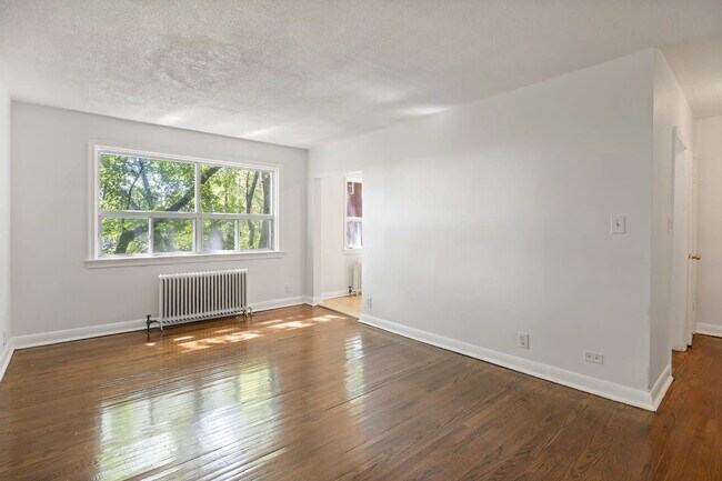 Photo du bâtiment - Folcroft Apartments