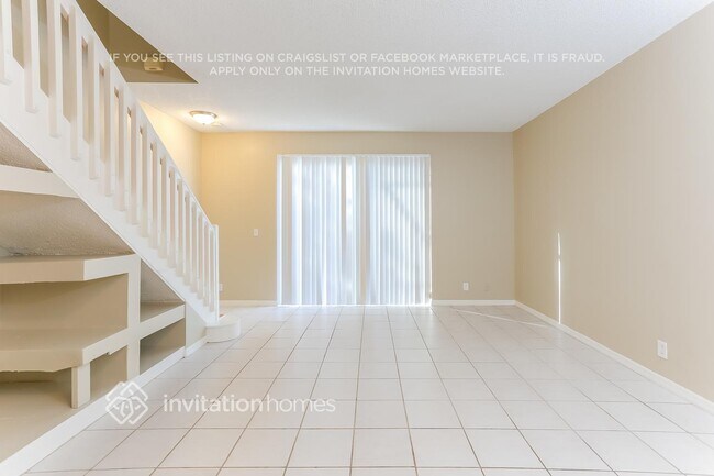 Building Photo - 2257 Salerno Cir