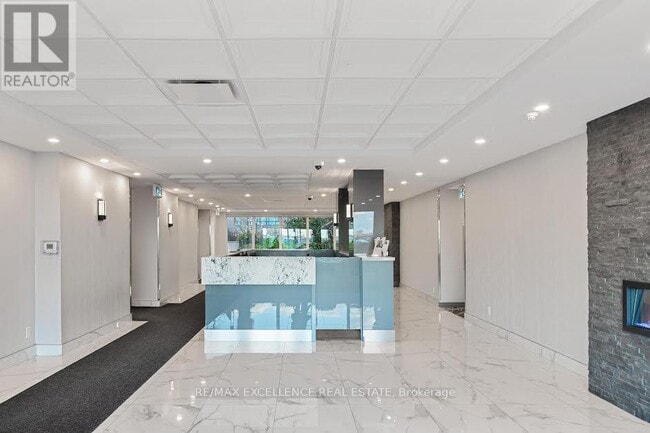 Building Photo - 115 Hillcrest Ave