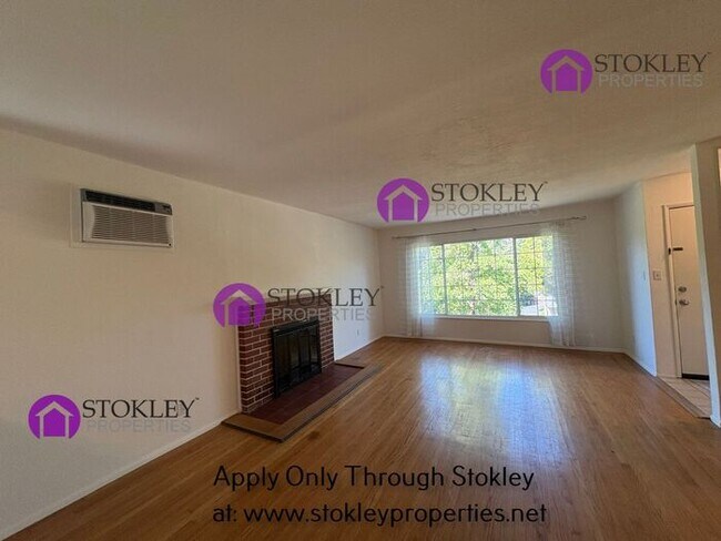 Foto del edificio - 3709 Sundale Rd