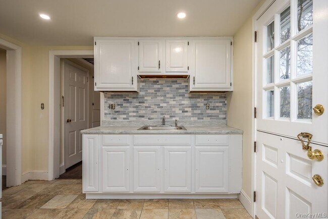 Foto del edificio - 5 W Stone St