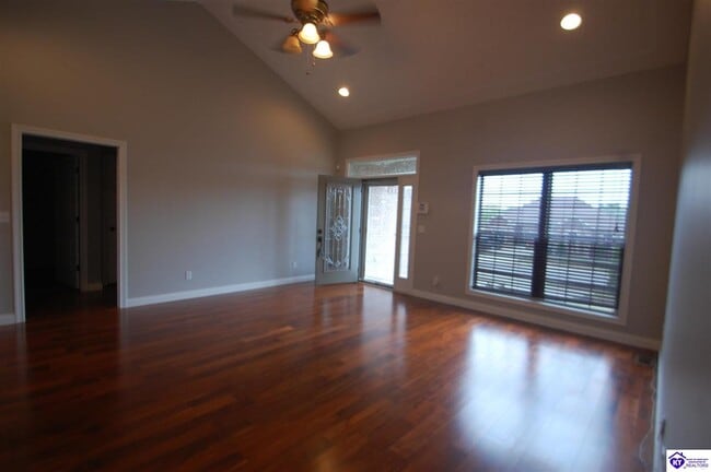 Building Photo - 223 S Rushmore Dr