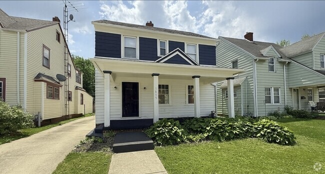 Building Photo - 1845 Jermain Dr