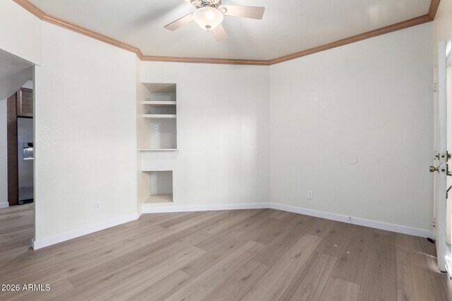 Foto del edificio - 1126 W Elliot Rd