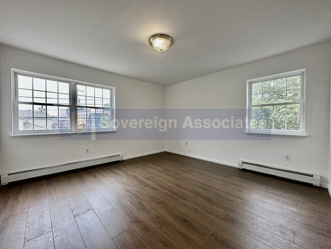 Foto del edificio - Beautiful house for rent.