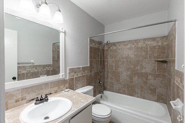 2HAB, 2BA - 910 ft² - Allure