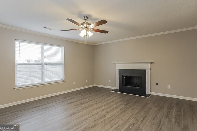 Building Photo - 4034 Shaded Oasis Ln