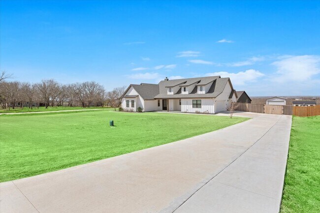 Foto del edificio - 4453 Cedar Creek Rd