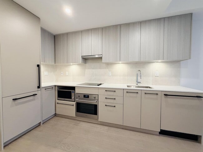 Building Photo - 5398-5207 207 St