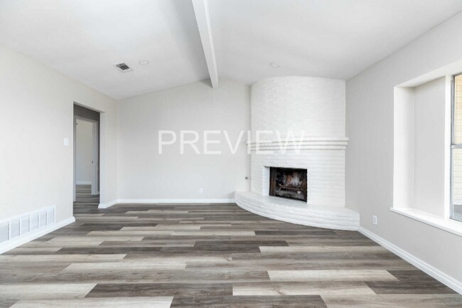 Foto del edificio - 178 Oakside