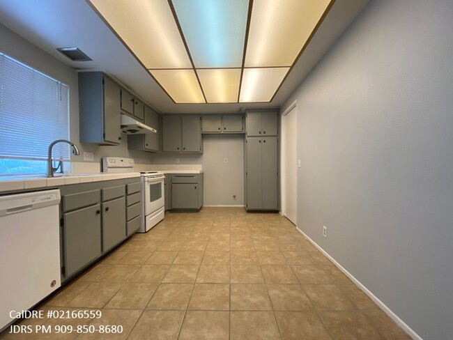 Foto del edificio - Diamond Bar 4 bedroom Home