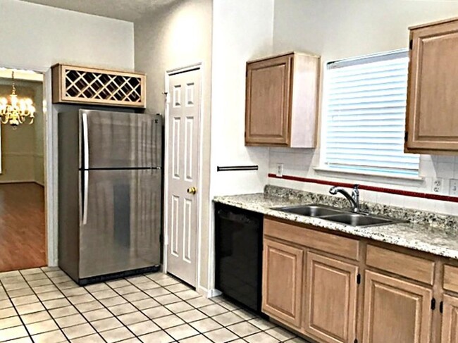 Building Photo - 10611 Alderford Ct