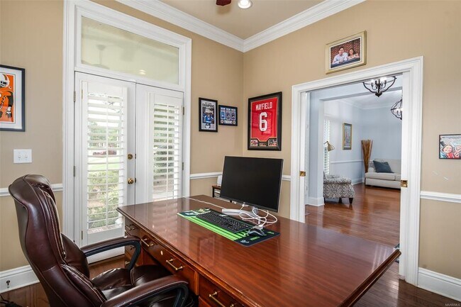 Building Photo - 8456 Marsh Ridge Dr