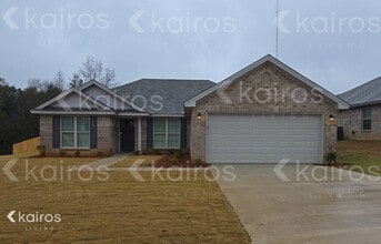 Building Photo - 782 Park Ln