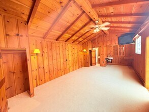 Building Photo - 619 W Cypress Ave