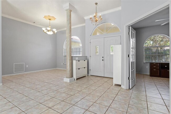 Foto del edificio - 4470 McIntosh Lake Ave