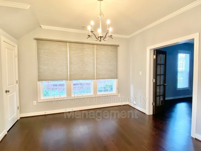 Photo - 4808 Village Walk Townhome