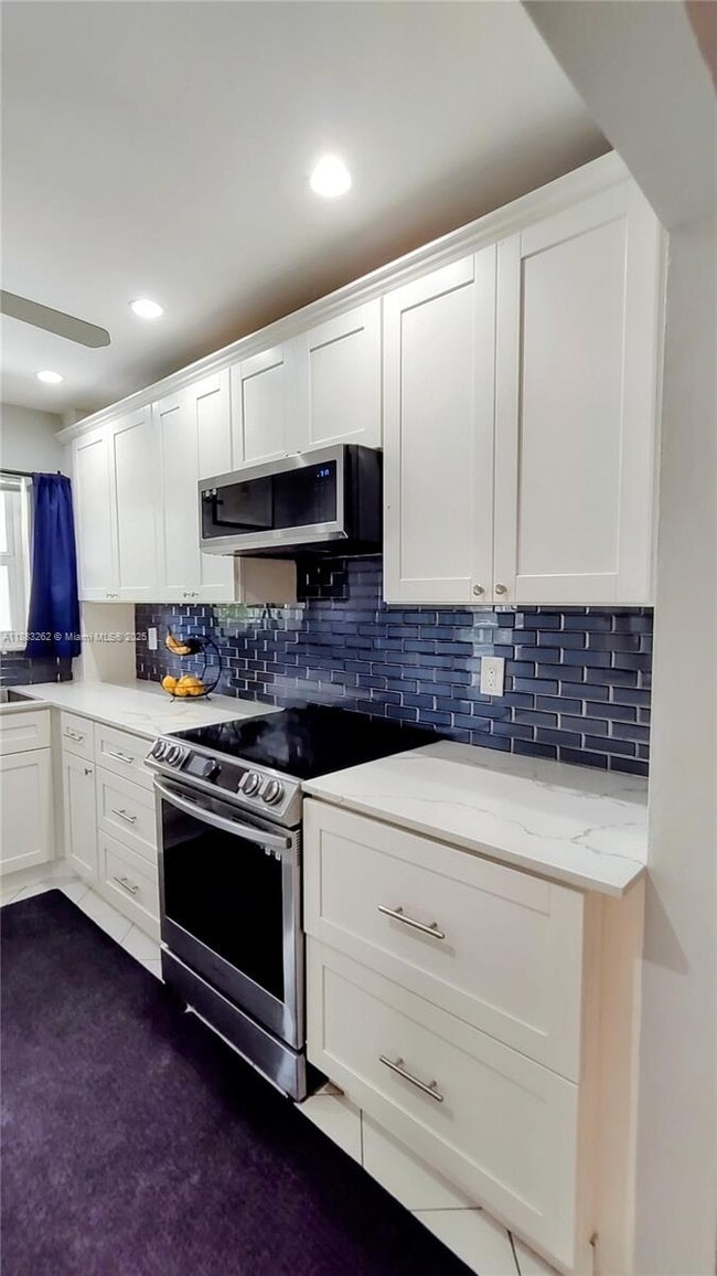 Foto del edificio - 501 Blue Heron Dr