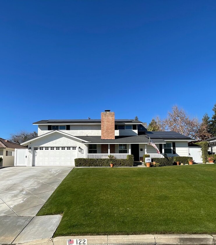 Primary Photo - Stunning Modern Home!