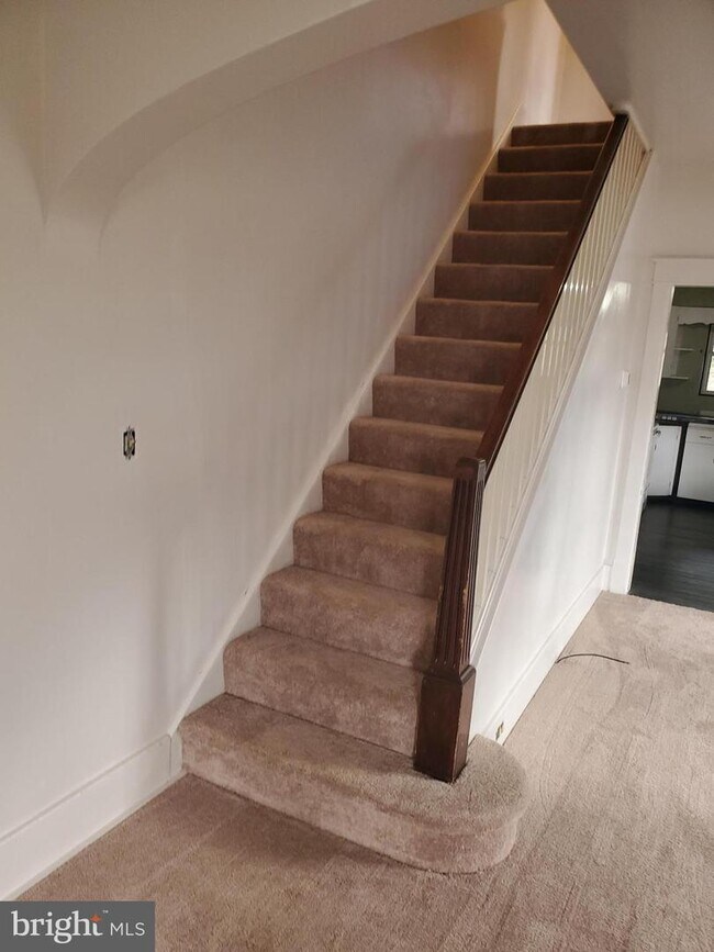 243 W Union St, Pottsville, PA 17901 Townhome Rentals in Pottsville