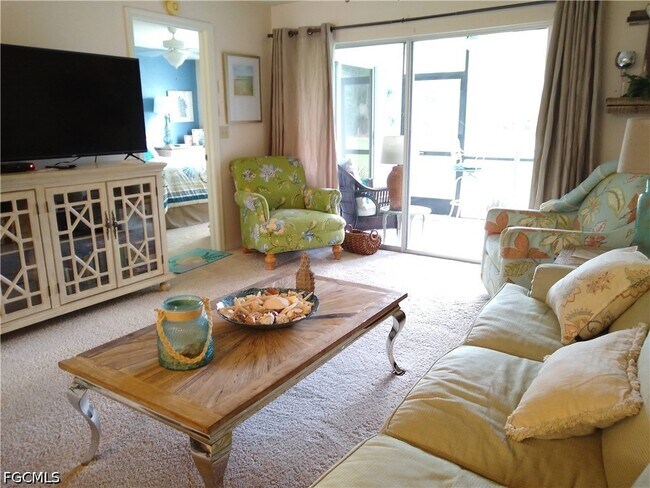 Foto del edificio - 13076 Cross Creek Ct