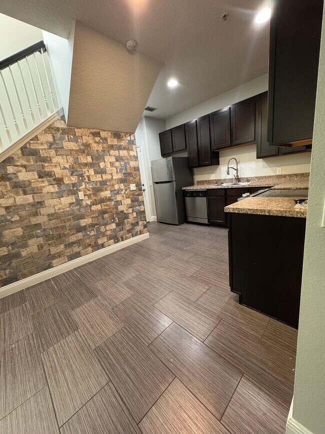 Foto del edificio - 9635 Tivoli Villa Dr