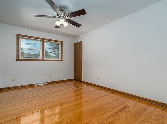 Foto del edificio - 6941 W 96th Pl