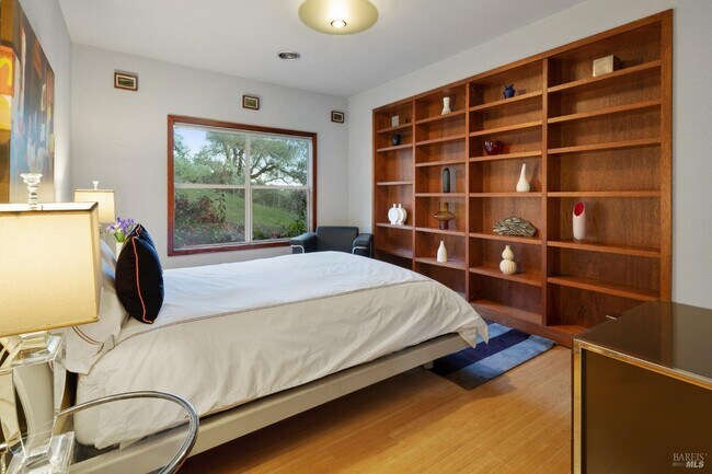 Foto del edificio - 675 Shiloh Canyon