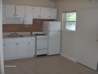 Foto del edificio - 794 W Market St