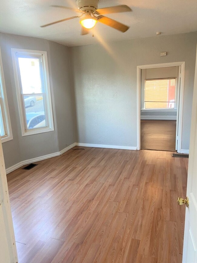 Foto del edificio - 2200 Milligan Ave