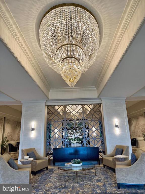 Foto del edificio - 5225 Pooks Hill Rd