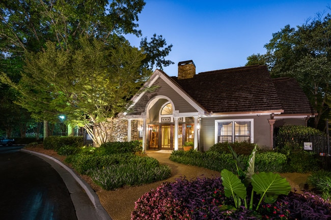 Building Photo - Calibre Springs