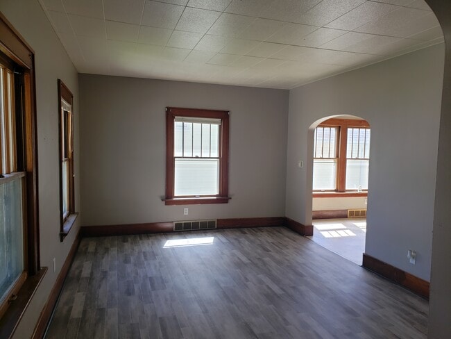 Foto del edificio - 1837 W 8th St