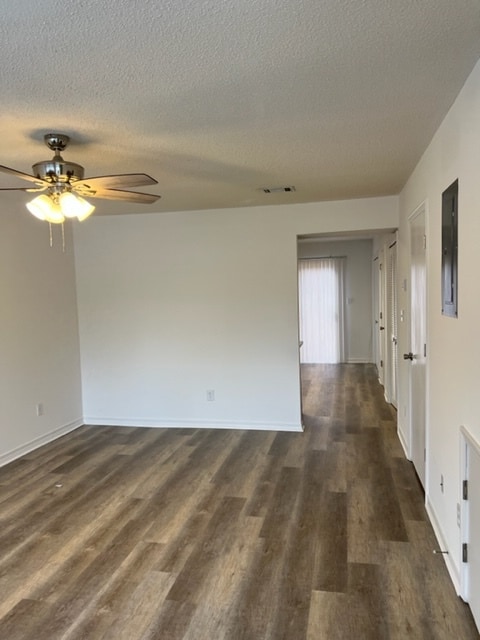 Foto principal - 589 Bob Sikes Blvd