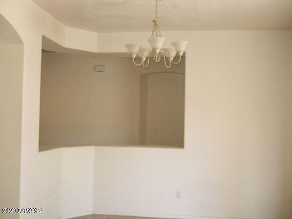 Building Photo - 1150 E San Tan Dr