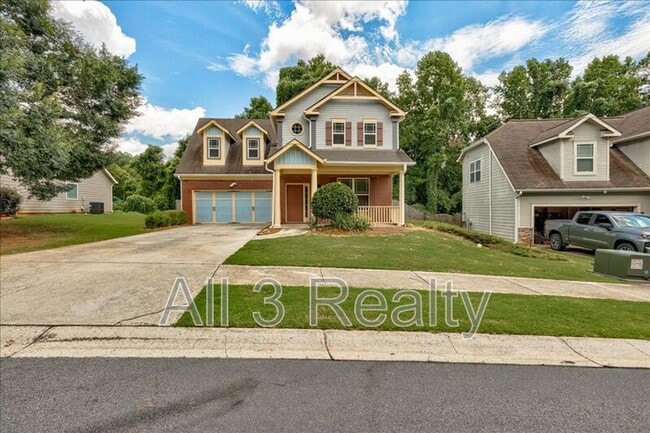 Building Photo - 114 Parkway Dr