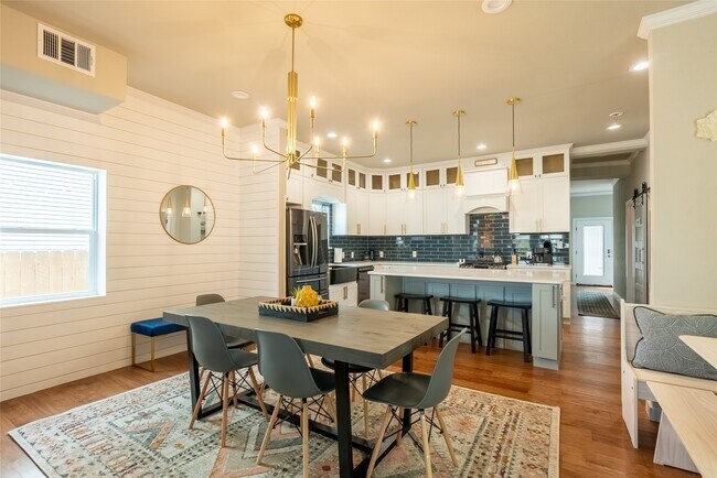 Foto del edificio - 3209 Ave N Ursuline St