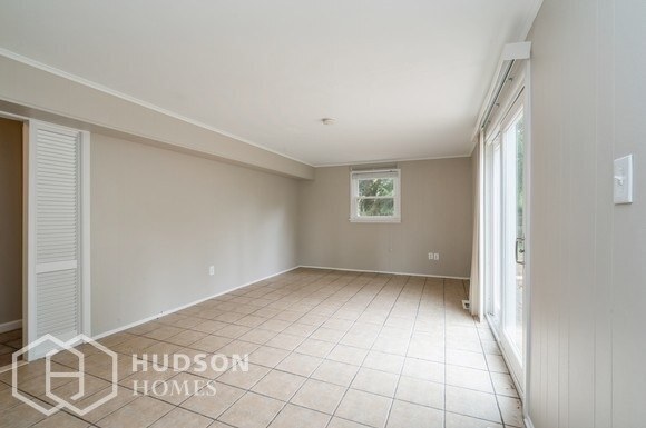 Foto del edificio - 12 Ziff Ln