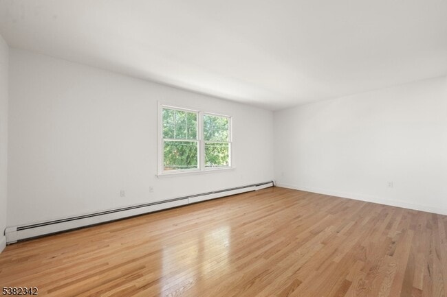 Building Photo - 59 Burnet Ave