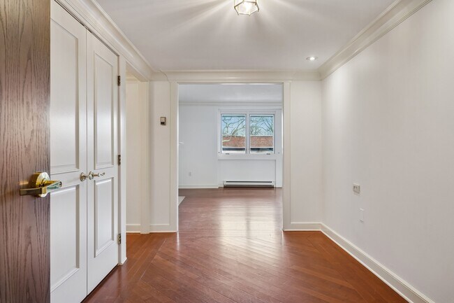 Foto del edificio - 1 Euclid Ave