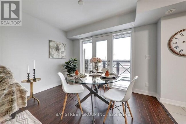 Building Photo - 20 Dunsheath Wy