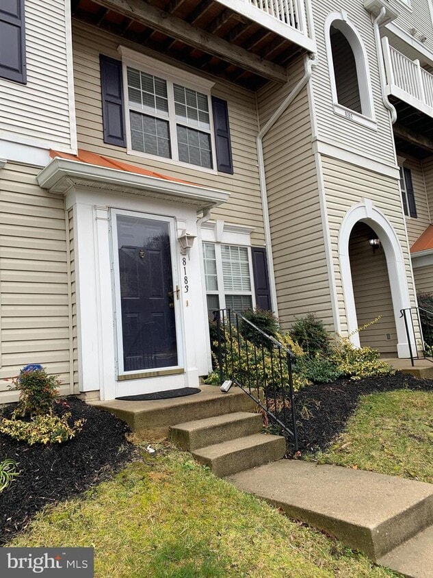 8183 HALLEY Ct Unit 8183, LORTON, VA 22079 Apartment for Rent in