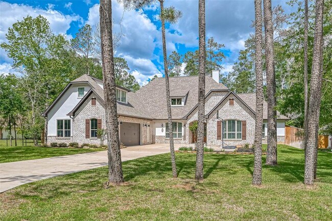 Foto del edificio - 2407 Chantilly Ln