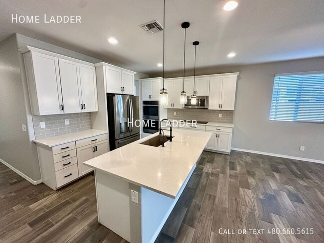 Building Photo - 24135 Corn St