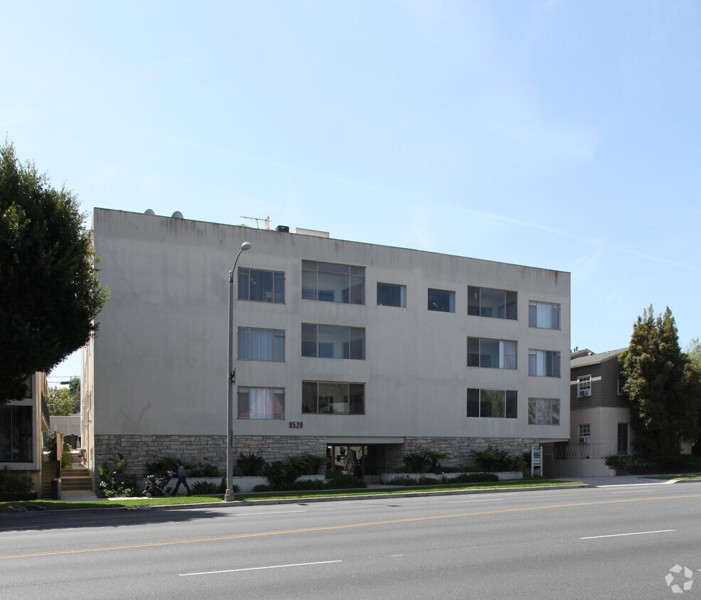 9520 W Olympic Blvd, Beverly Hills, CA 90212 Apartments in Beverly